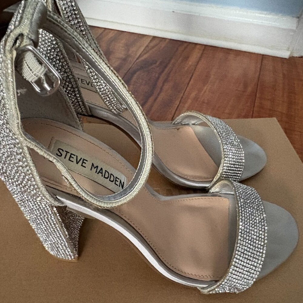 Steve Madden Carrson-R Crystal Rhinestone Ankle Strap Heels,  Size 7.5